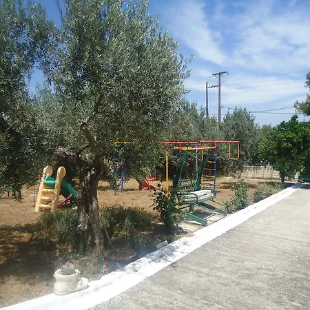 Panou شقة Corinth